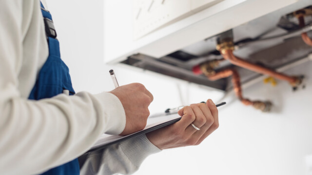 Wartung von Heizungs- und Sanitäranlagen